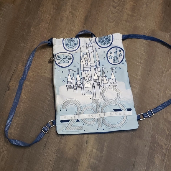 Disney Other - Disney drawstring bag